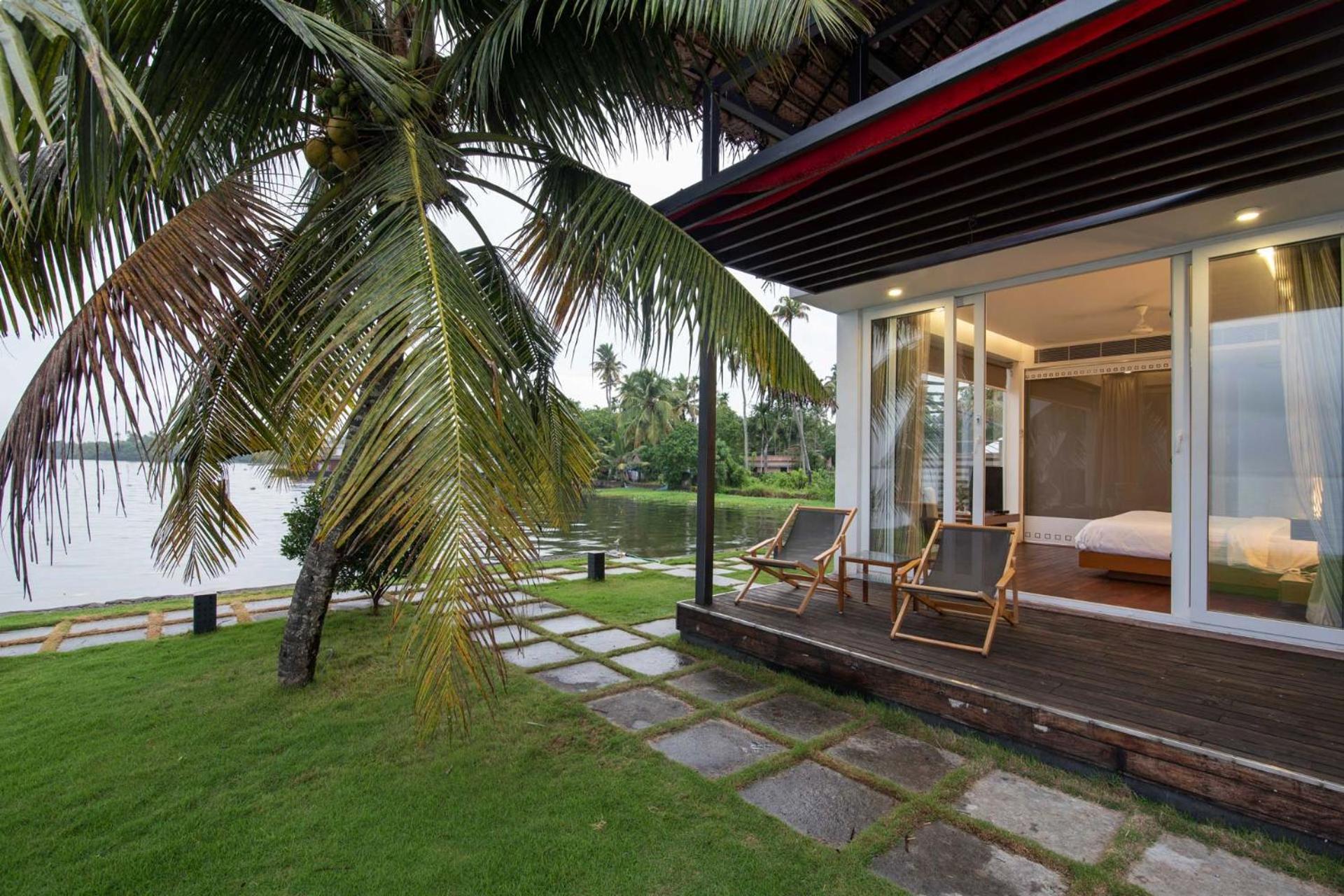 Stayvista At The Rain - River Villa With Infinity Pool Alappuzha Extérieur photo